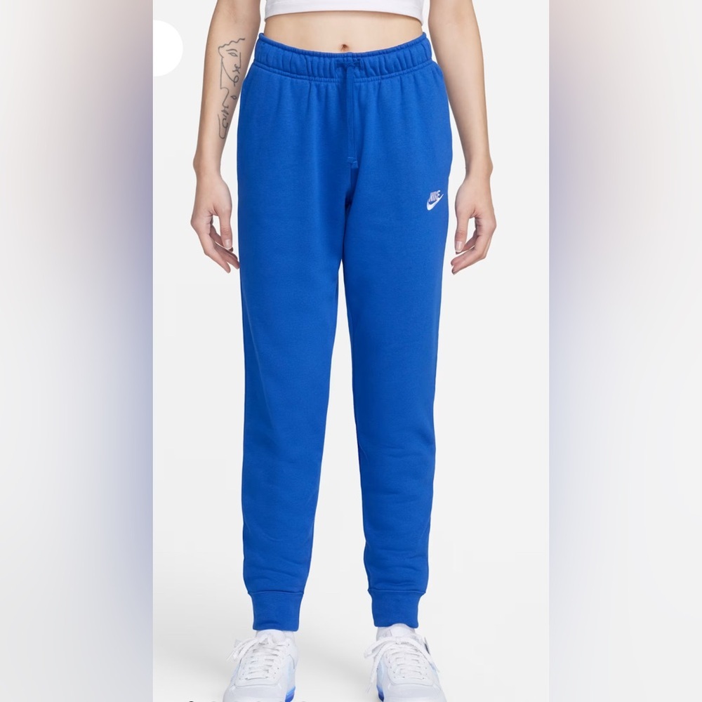 Nike Women’s Royal Blue Sweatpant Joggers